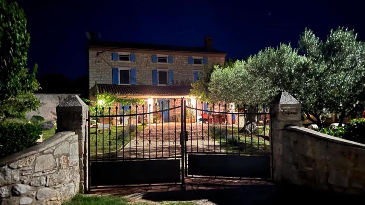 Farmhouse Cubani Bale Extérieur photo